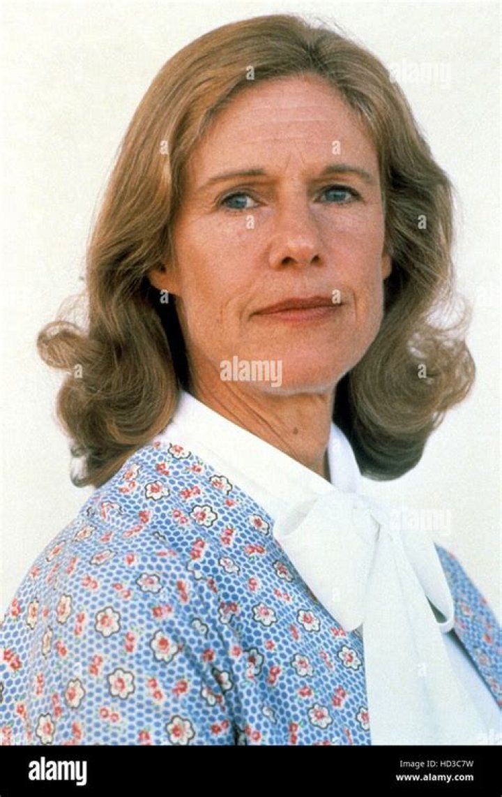 Frances Sternhagen - Wikipedia