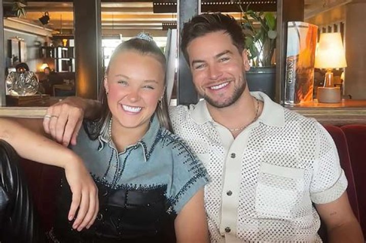 Harper Murray's Love Life Explored: Current Relationship Status