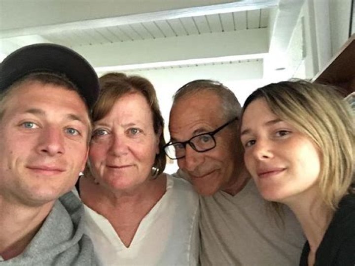 The Parents Of Jeremy Allen White: A Look Into Their Lives And Legacy